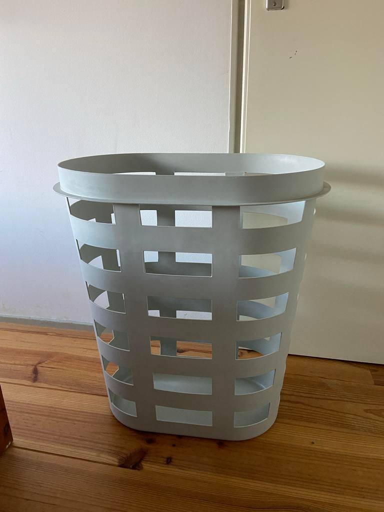 Grote Wasmand Hay, Ophalen, Gebruikt