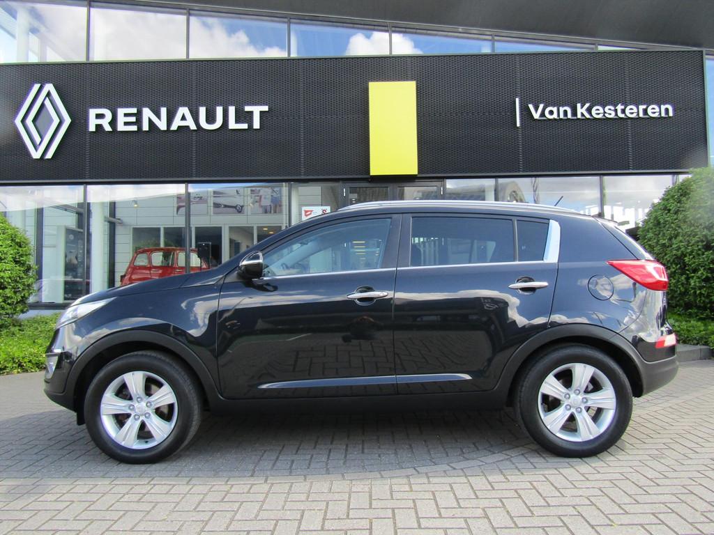 KIA Sportage 2.0 CVVT 2WD X-ecutive / Trekhaak / Leder / Cru, Parkeersensor, Gebruikt, Zwart, 4 cilinders