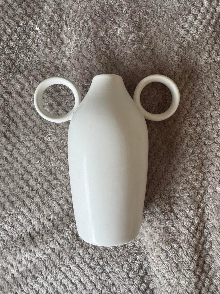 Vaas crème van Blokker, Huis en Inrichting, Woonaccessoires | Vazen, Gebruikt, Overige kleuren, Aardewerk of Porselein, Ophalen of Verzenden