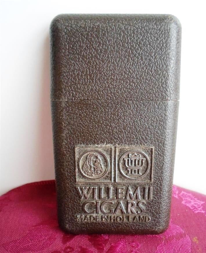 Oud Willem II Cigars koker. Made in Holland, Ophalen of Verzenden, Gebruikt, Tabaksdoos of Verpakking
