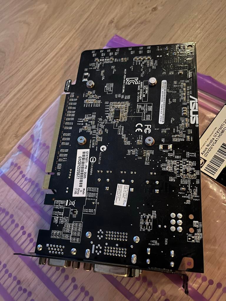 Zo goed als nieuwe ASUS GeForce GTX 750Ti videokaart, Computers en Software, Videokaarten, Ophalen, PCI-Express 3, HDMI, Zo goed als nieuw