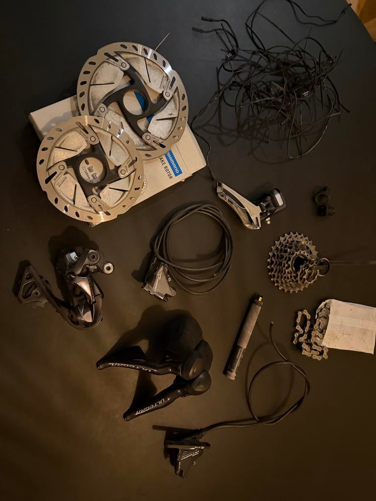 Ultegra Di2 11-speed groepset (shimano), Overige typen, Ophalen of Verzenden, Zo goed als nieuw, Aluminium