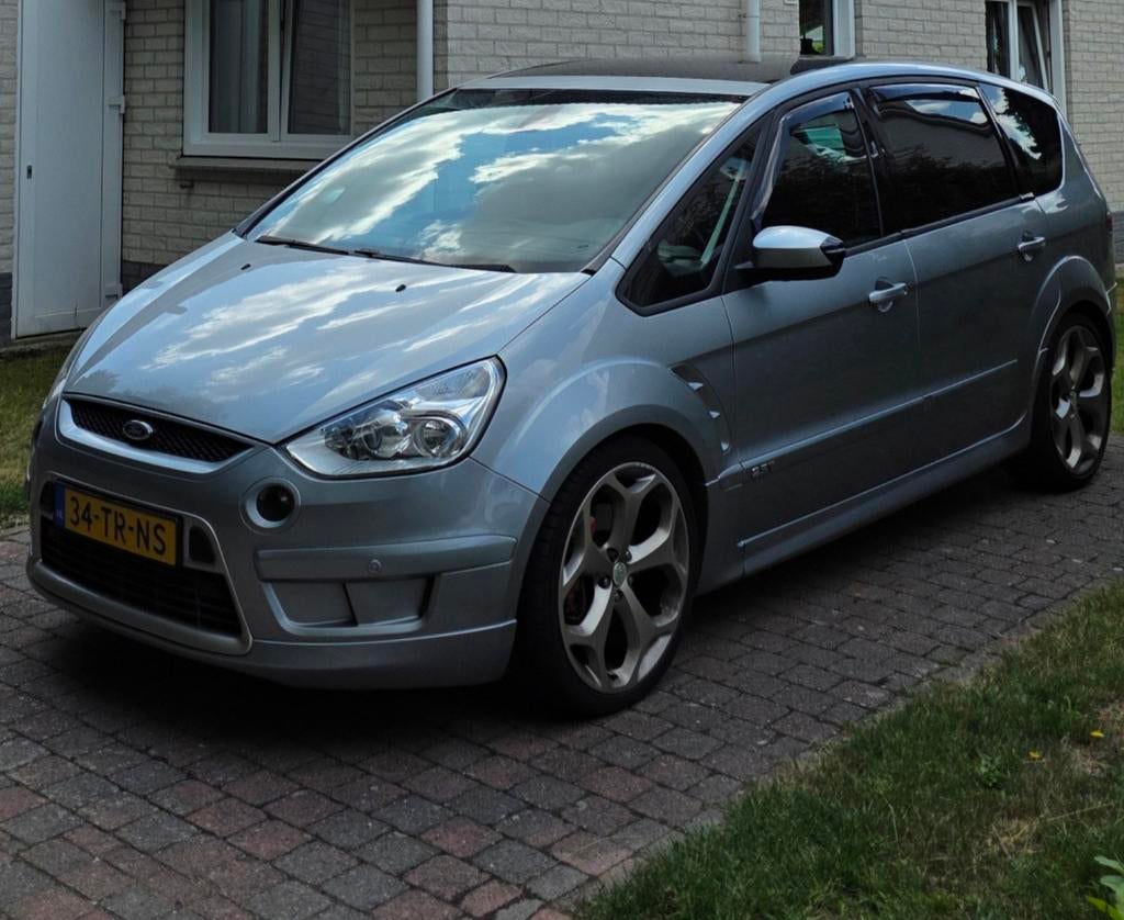 Ford S-Max 2.5 20V Turbo 162KW 2007 Grijs, Voorwielaandrijving, 2521 cc, Handgeschakeld, Particulier