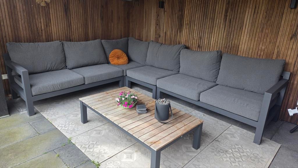 Yoi Midori loungeset met salontafel, Ophalen, Zo goed als nieuw, Aluminium, Bank
