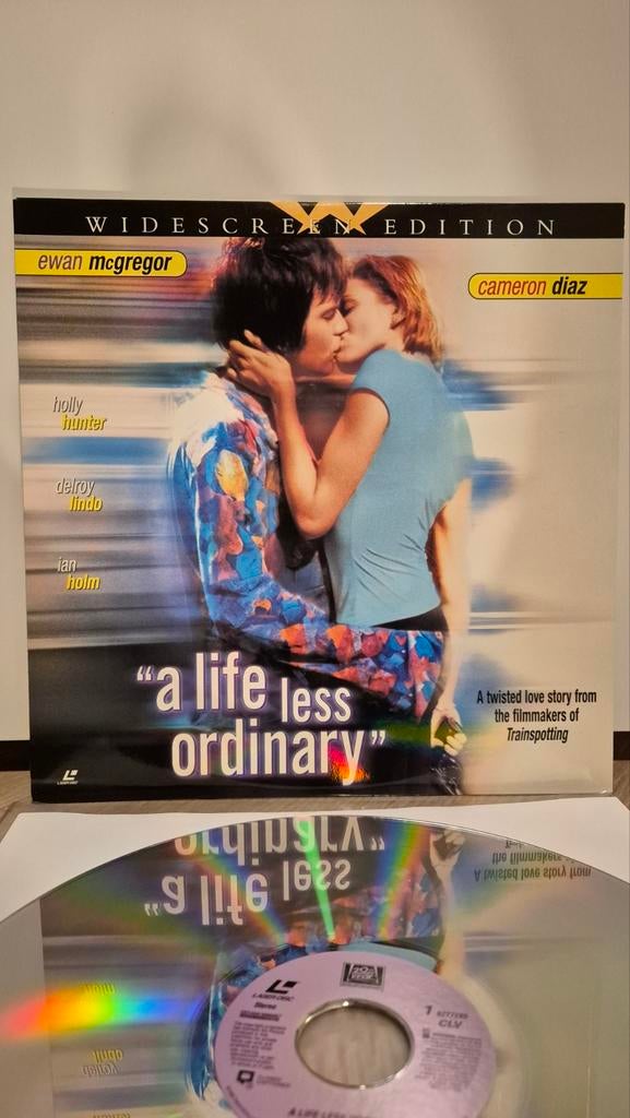 A life less ordinary Laserdisc, Cd's en Dvd's, Vinyl | Filmmuziek en Soundtracks, Ophalen of Verzenden, Zo goed als nieuw, 12 inch