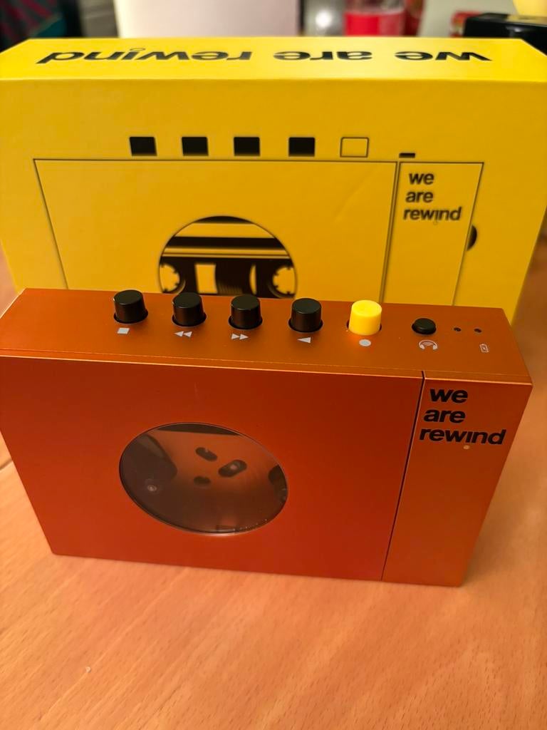 Design sealed luxe walkman met 10 cassettes zelf uitzoeken, 2 t/m 25 bandjes, Ducoso, Ophalen of Verzenden, Origineel