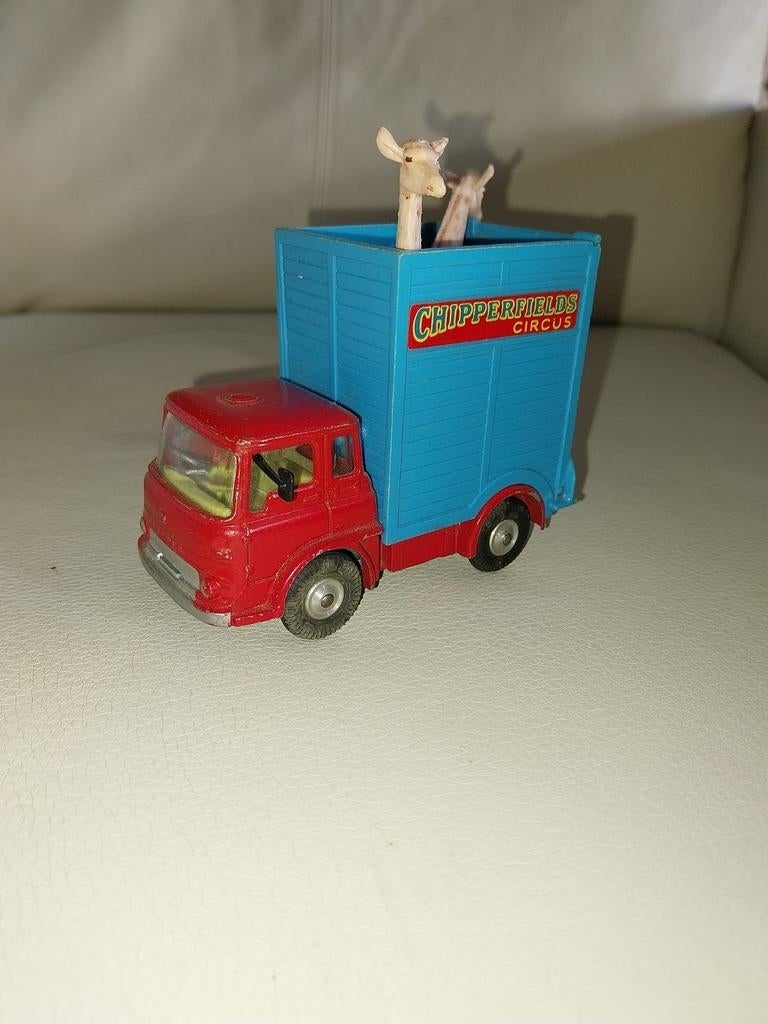 Vintage Corgi Toys Chipperfields Circus Bedford transporter, Verzenden, Gebruikt, Bus of Vrachtwagen, Corgi