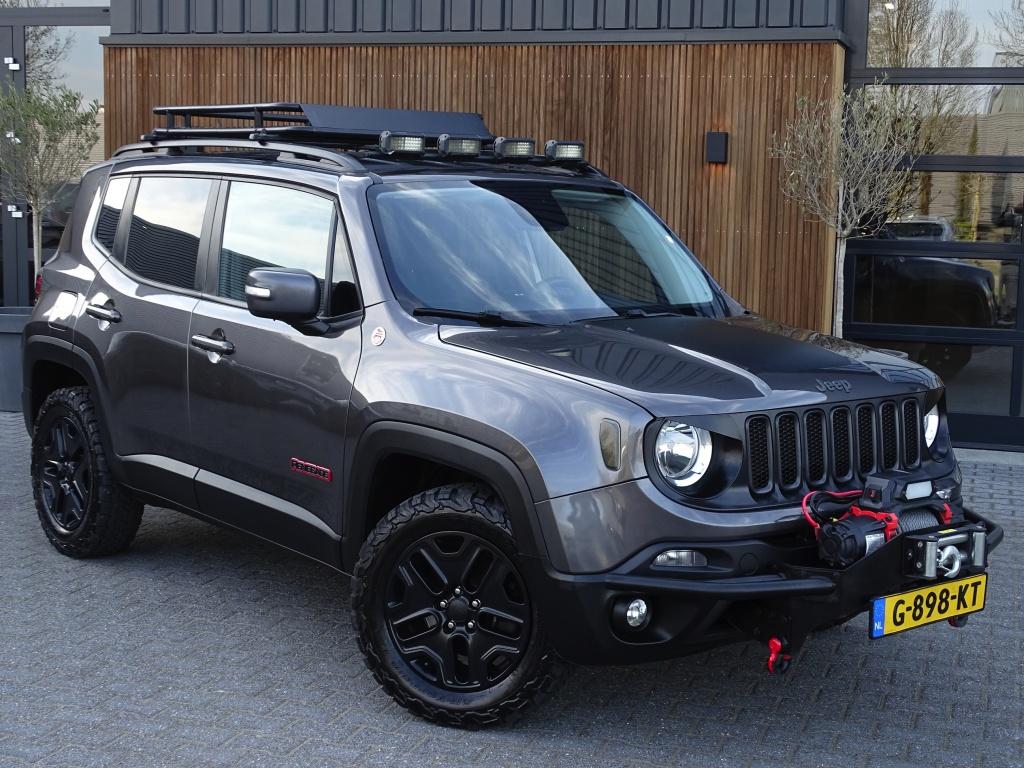 Jeep Renegade Trail Hawk 2.4 179PK automaat / lier / LED, Automaat, Stof, Gebruikt, 4 cilinders
