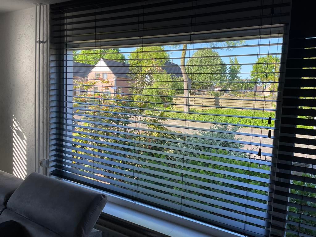 Veneta jaloezie Hout Zwart 210x185cm ** koopje **, Ophalen, Zo goed als nieuw, Zwart