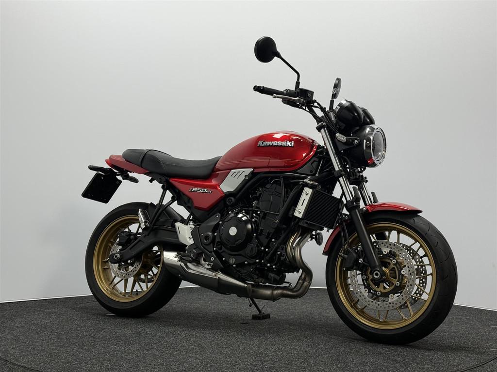 Kawasaki Z650 RS - foto 2