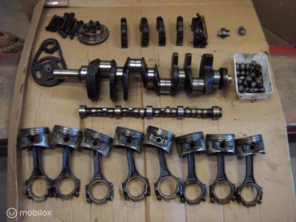 Range Rover P38 V8 Nokkenas Tuimelaaras Oliepomp cilinderkop, Land Rover, Ophalen of Verzenden, Gebruikt, Land Rover