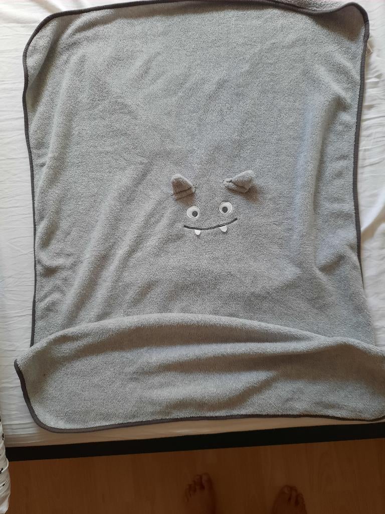 zacht fleece dekentje z.g.a.n., Ophalen of Verzenden, Zo goed als nieuw, 70 tot 85 cm, Deken