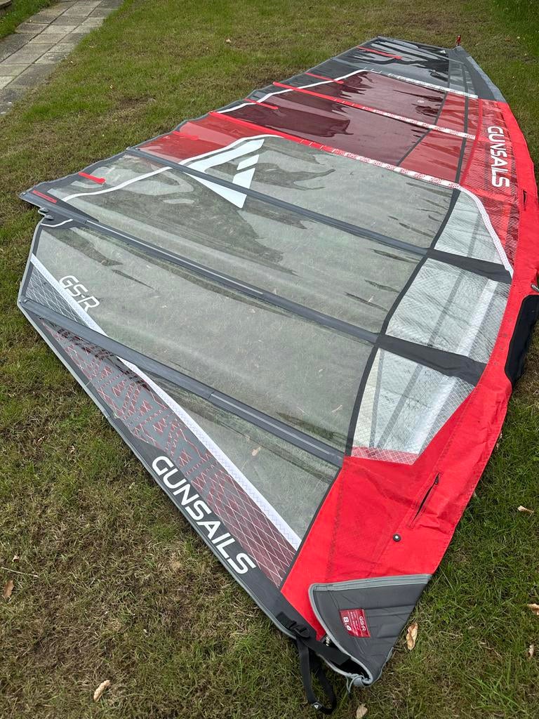 Gunsails GS-R 8.4 en 7.7, Watersport en Boten, Ophalen, 7 m² of meer, Zeil, Gebruikt