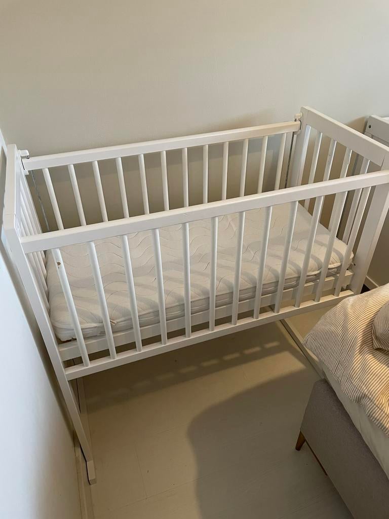 Petite Amelie - co sleeper + matras, Kinderen en Baby's, Babywiegjes en Ledikanten, Ophalen, Gebruikt, Wieg