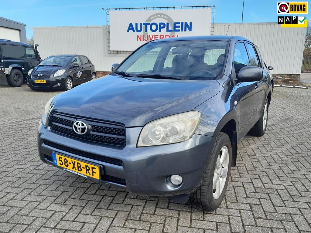 Toyota RAV4 2.0 VVTi Linea Sol mooie Youngtimer met stoer re, Stof, 4 cilinders, Origineel Nederlands, Handgeschakeld
