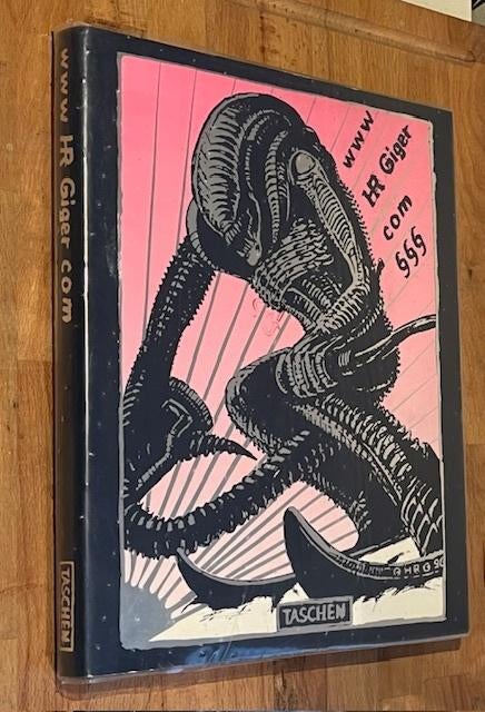 H.R. Giger. WWW HR GIGER com. Uitg. Benedikt Taschen 1997, Gelezen, Ophalen of Verzenden, H.R. Giger, Schilder- en Tekenkunst