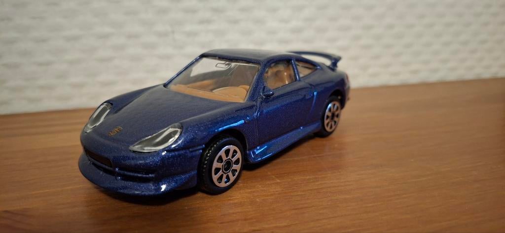 Porsche 911 Carrera 1:43 Bburago, Ophalen of Verzenden, Zo goed als nieuw, Auto, Overige merken