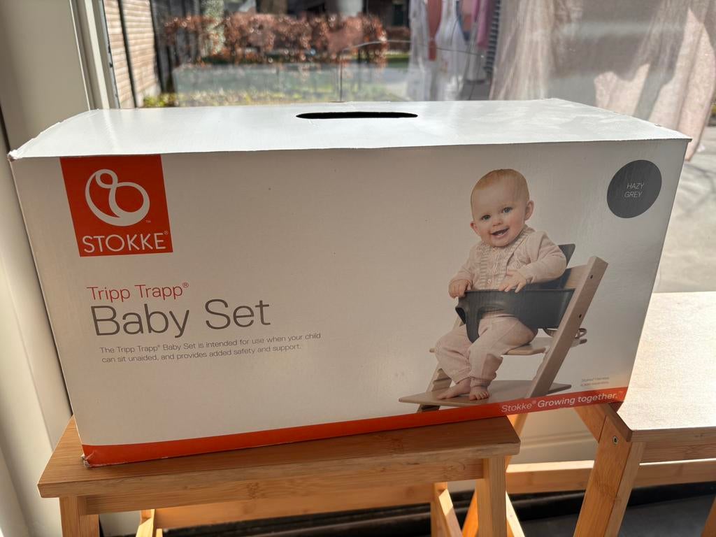 Stokke tripp trapp baby set, Kinderen en Baby's, Kinderstoelen, Ophalen, Zo goed als nieuw, Meegroeistoel