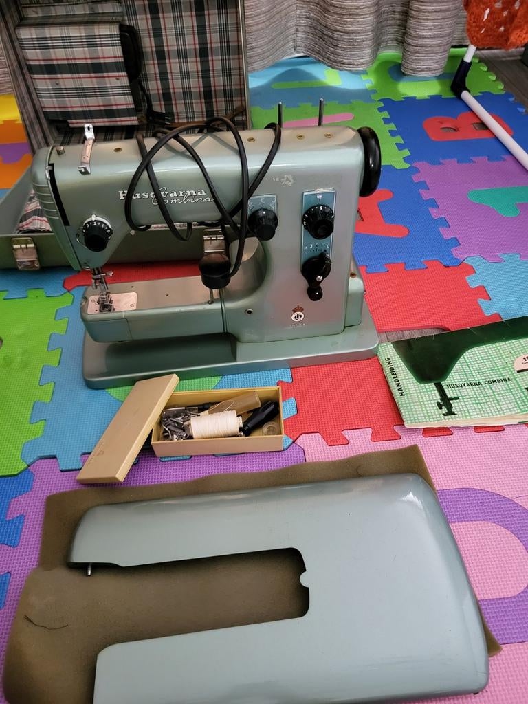 Naaimachine husqvarna compleet, Ophalen