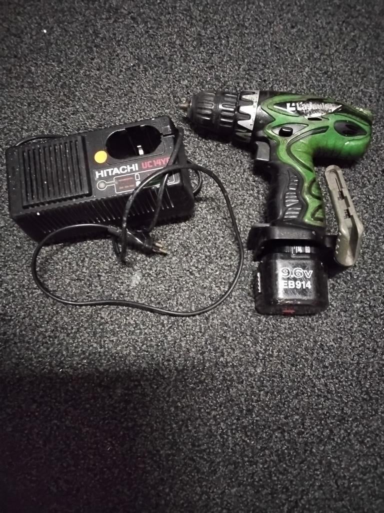 Goed werkende machine Hitachy, Ophalen of Verzenden, Gebruikt, Boor- en Schroefmachine