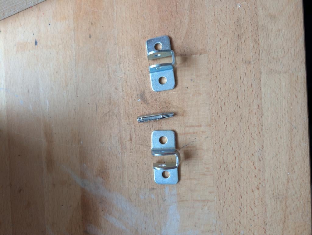 Cherokee XJ deurvanger beugels (2x) en pin (1x), Auto-onderdelen, Carrosserie en Plaatwerk, Ophalen of Verzenden, Voor, Jeep, Spatbord