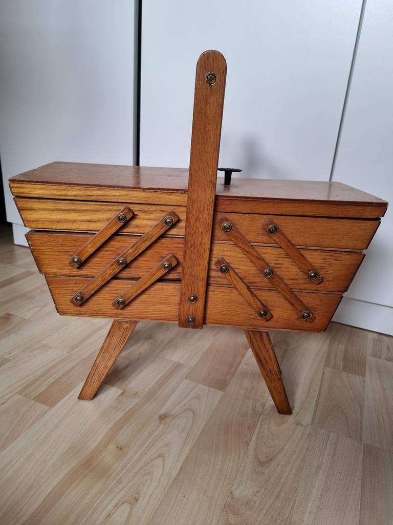 Naaikistje, Ophalen, Gebruikt