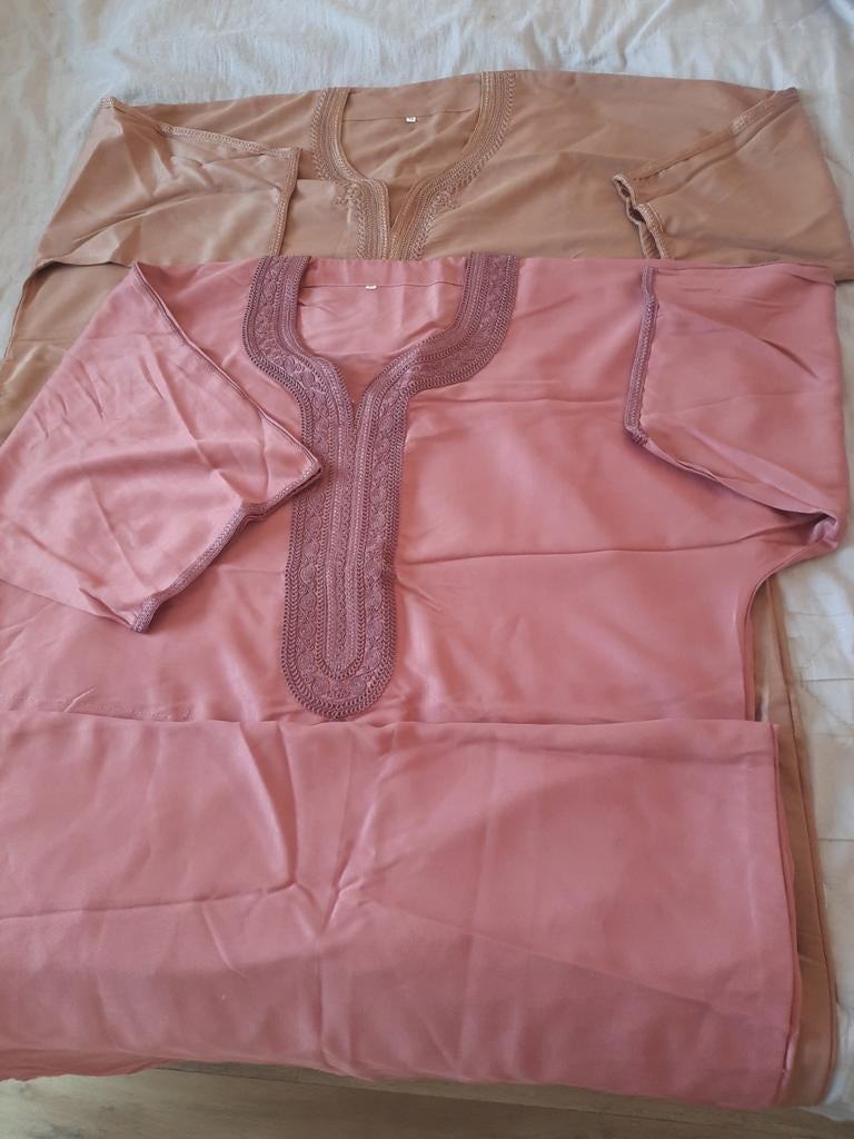 Vrouwen Abaya's helemaal nieuw, Maat 38/40 (M), Ophalen of Verzenden, Roze, Onder de knie