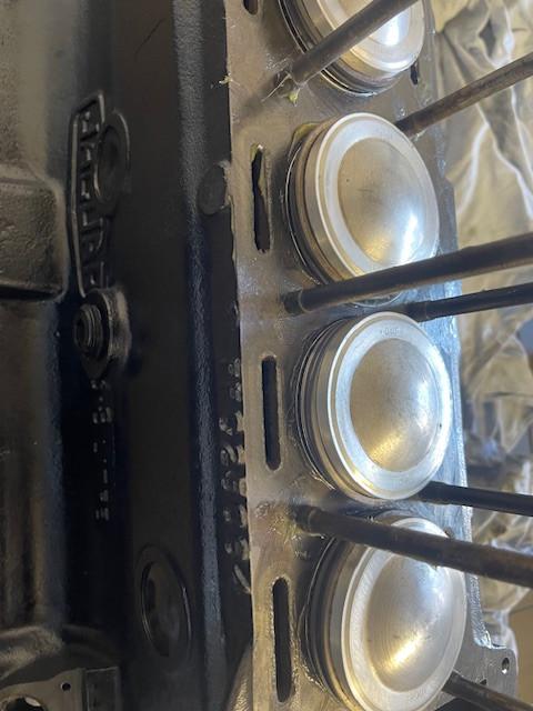 Jaguar 3.8 motorblok + zuigers,zeer goede staat E-type MK XK, Ophalen of Verzenden, Nieuw, Jaguar