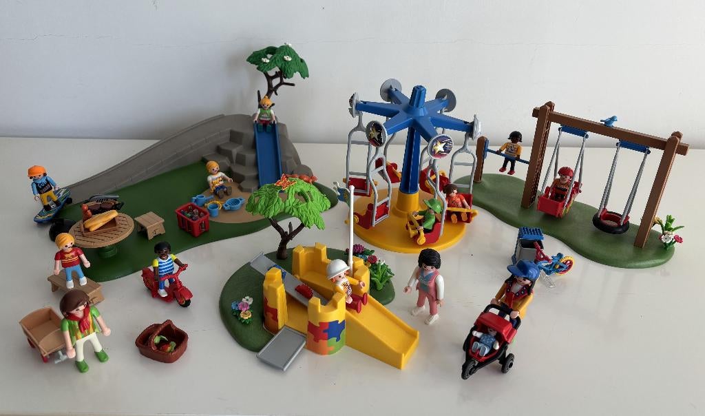 Playmobil speeltuin (5024), Kinderen en Baby's, Speelgoed | Playmobil, Ophalen of Verzenden, Gebruikt, Complete set