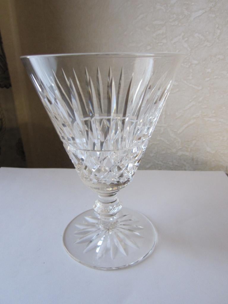Een prachtig Waterford Model Tramore chrystal rode wijnglas, Antiek en Kunst, Antiek | Glas en Kristal, Verzenden