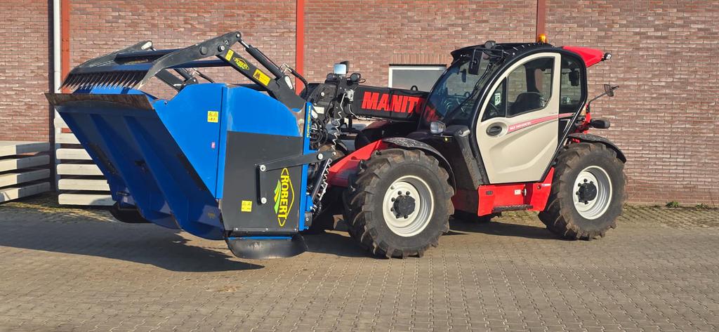 Robert voerbak en unia graszaaimachine, Zakelijke goederen, Ophalen