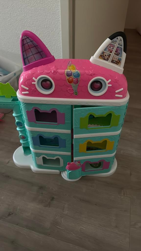 Gabby poppenhuis, Kinderen en Baby's, Speelgoed | Poppenhuizen, Ophalen of Verzenden, Zo goed als nieuw, Poppenhuis