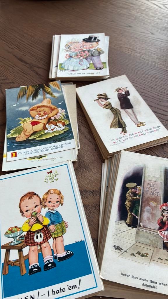 100 kaarten Humor. Diverse onderwerpen, Verzamelen, Ophalen of Verzenden, Overige thema's