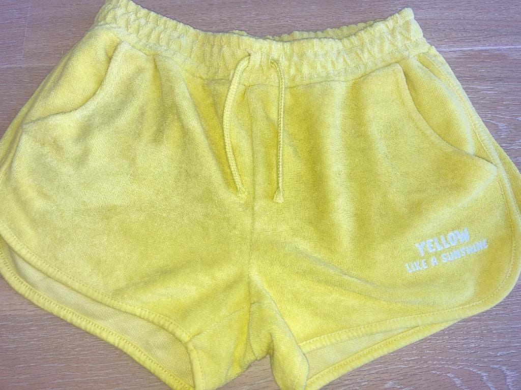 Gele korte broek van Zara mt. 158, Broek, Meisje, Ophalen of Verzenden, Zo goed als nieuw