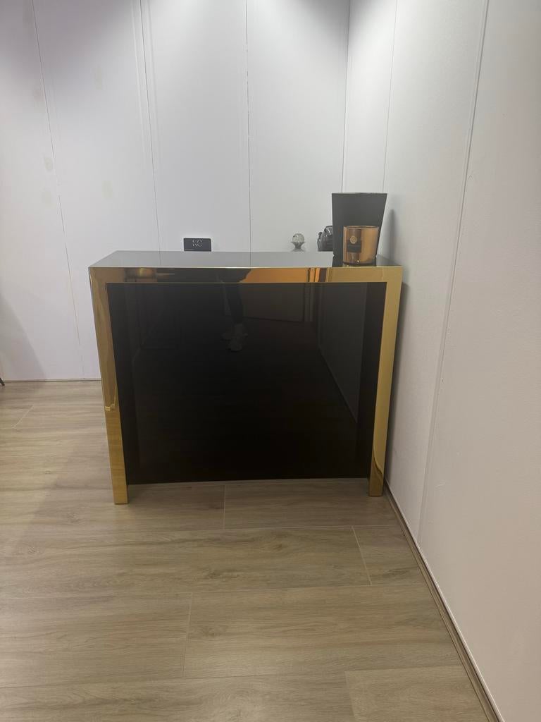 Zwarte balie met gouden rand, Ophalen, Gebruikt, Inclusief barstoelen