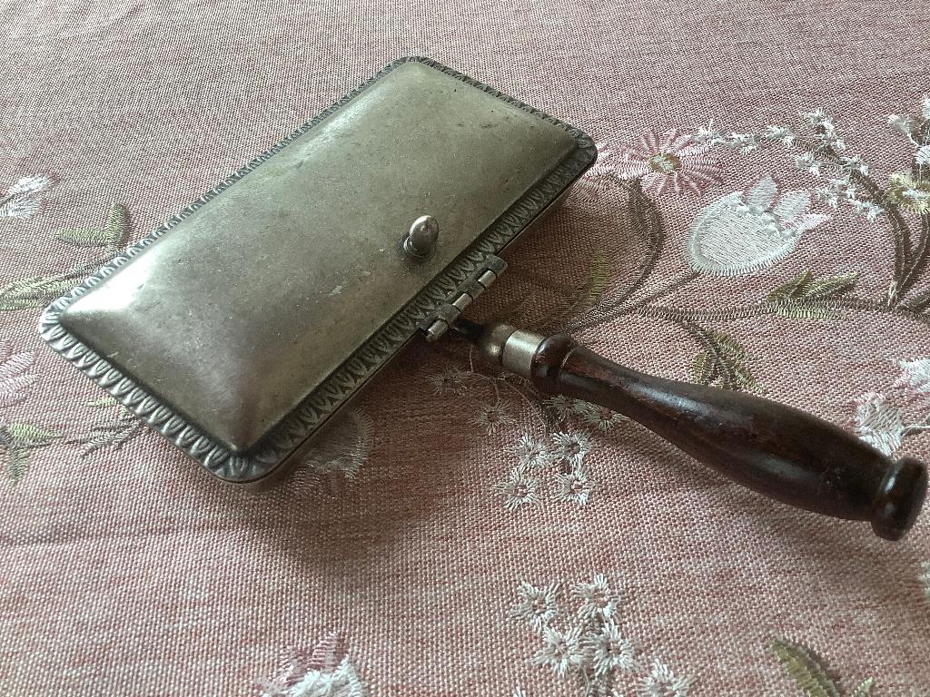 Tafelschuier antiek, Ophalen