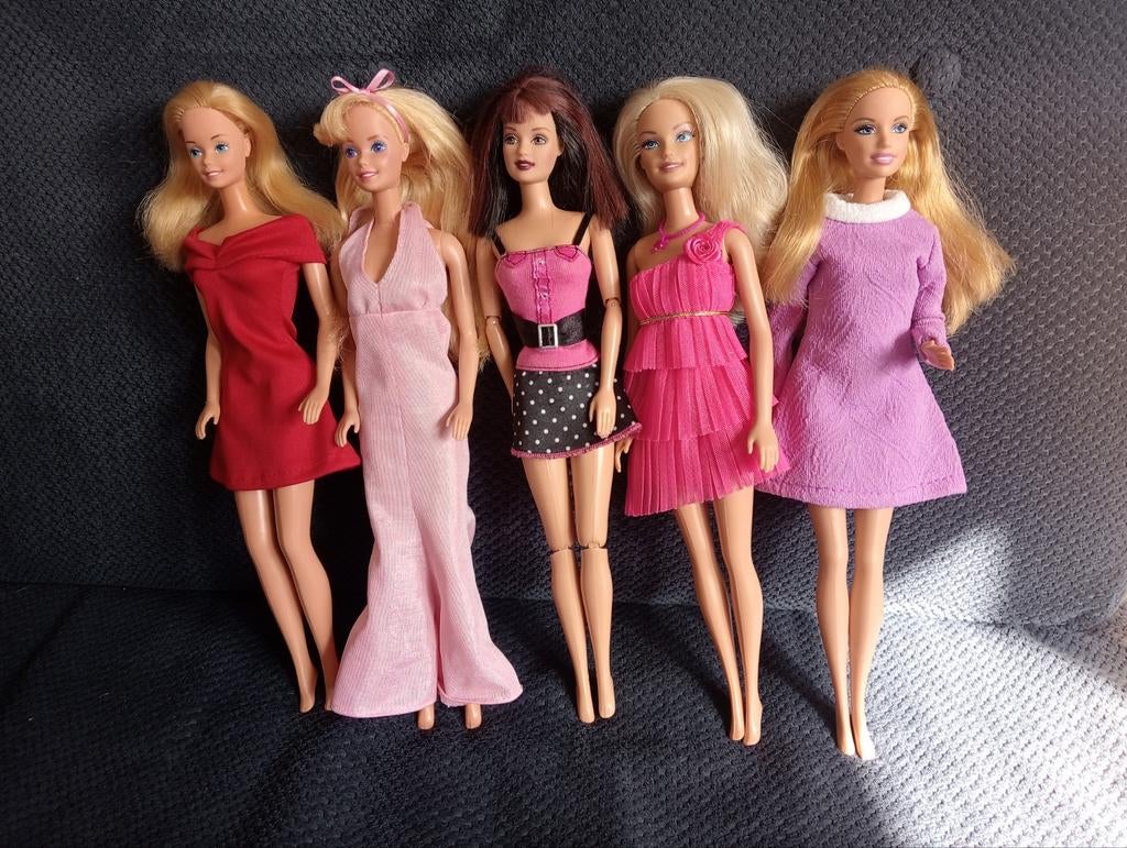 Mooie vintage Barbie meisjes met dito prijsjes, Verzamelen, Ophalen of Verzenden, Zo goed als nieuw, Pop