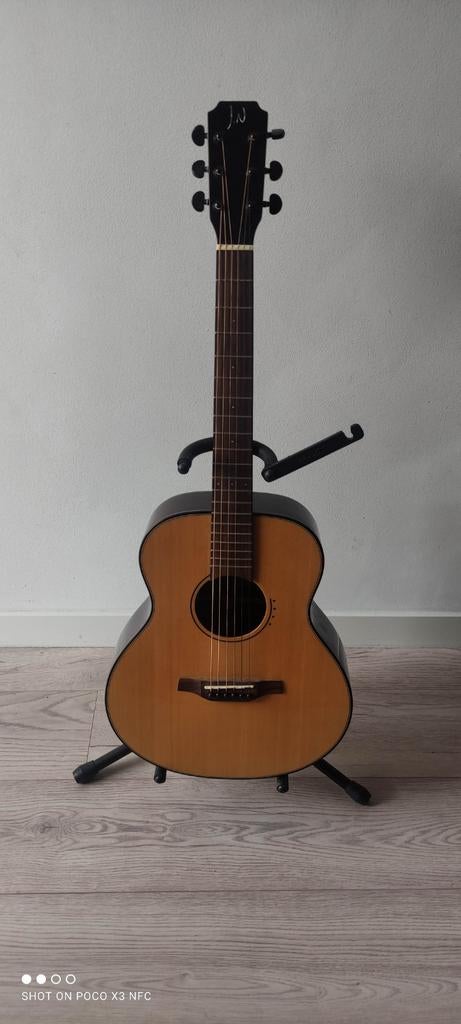 James Neligan LYN A Westerngitaar - Uitstekende staat, Ophalen, Zo goed als nieuw, Western- of Steelstringgitaar