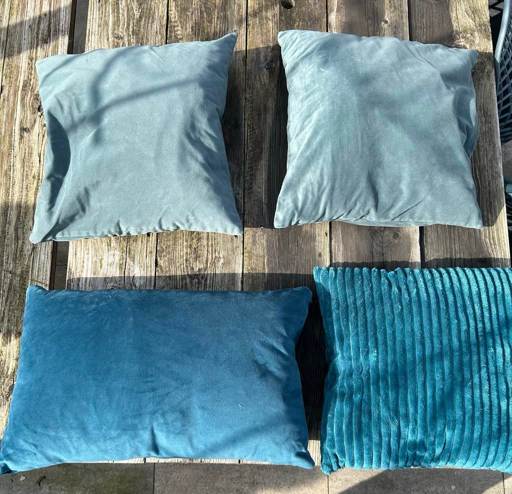 Mooie Petrol kleurige kussens, Huis en Inrichting, Ophalen of Verzenden, Gebruikt, Blauw, Vierkant