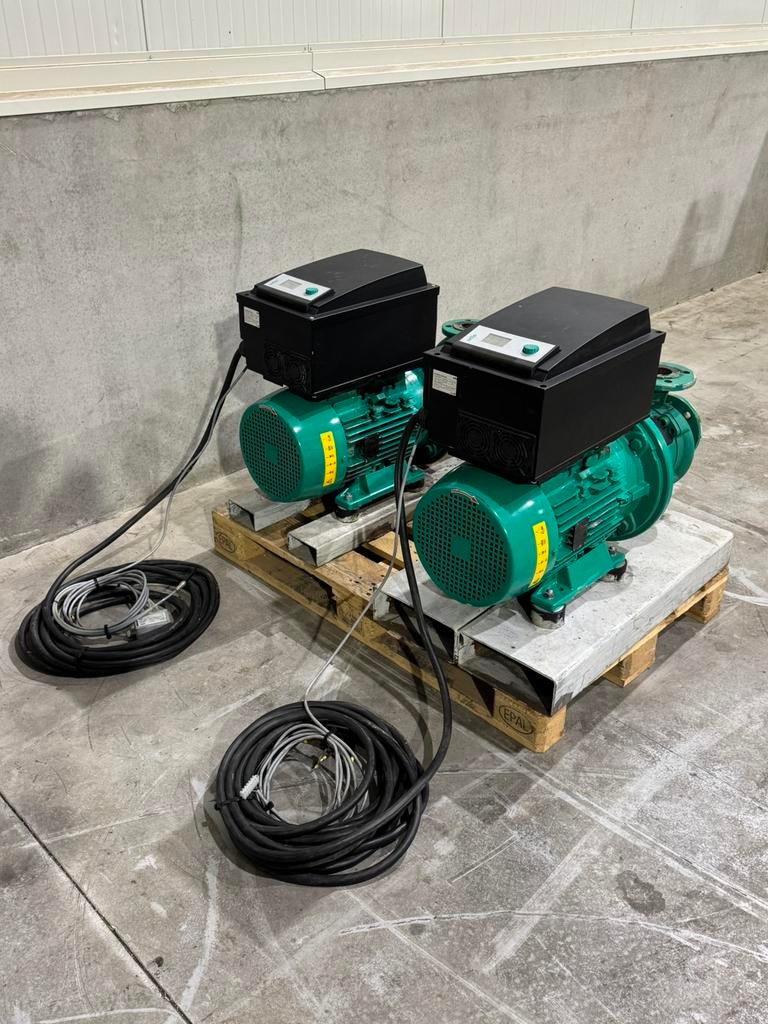 2 stuks Wilo frequentieregelde waterpomp 11 kW, Ophalen, Zo goed als nieuw, Beregeningspomp