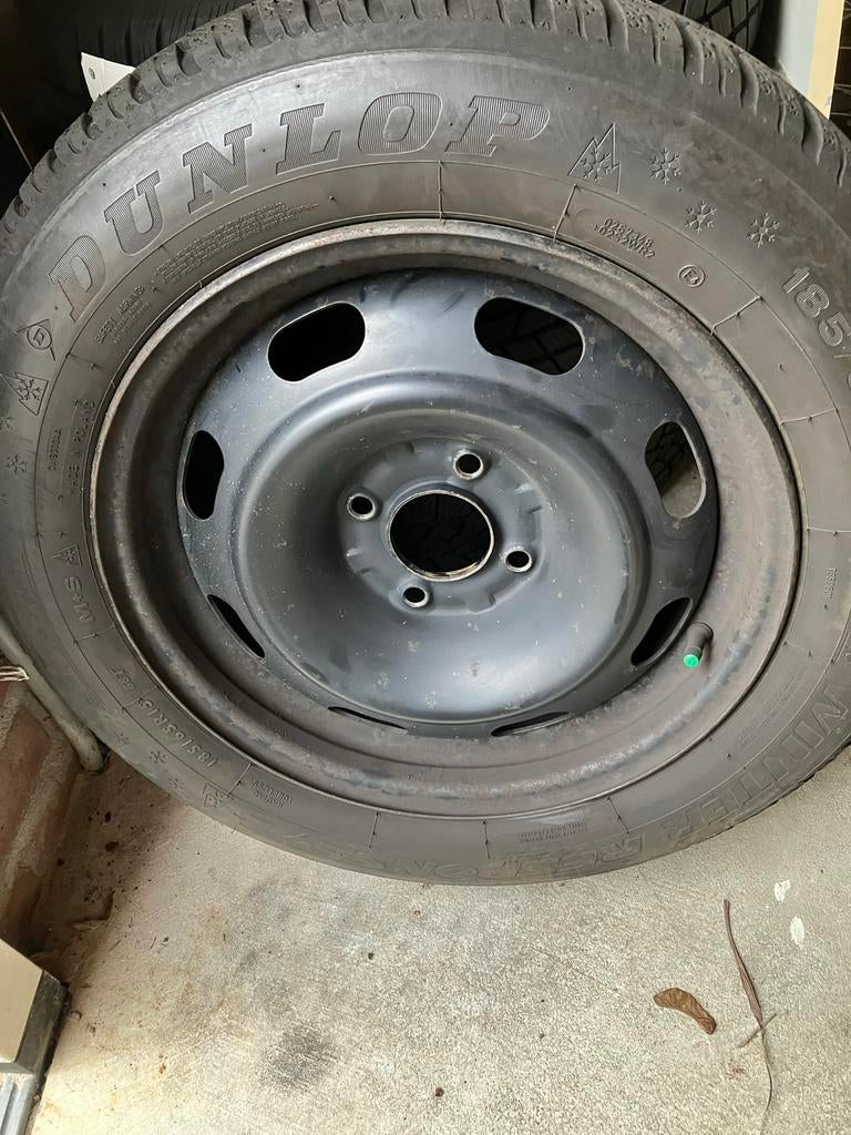 Dunlop Winterresponse 4 winterbanden met velg, Auto-onderdelen, Banden en Velgen, Ophalen, Gebruikt, 16 inch, Banden en Velgen