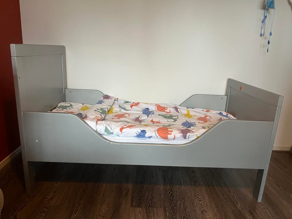 Peuterbed met matras en toebehoren, Ophalen, Gebruikt, 70 tot 85 cm, 140 tot 160 cm