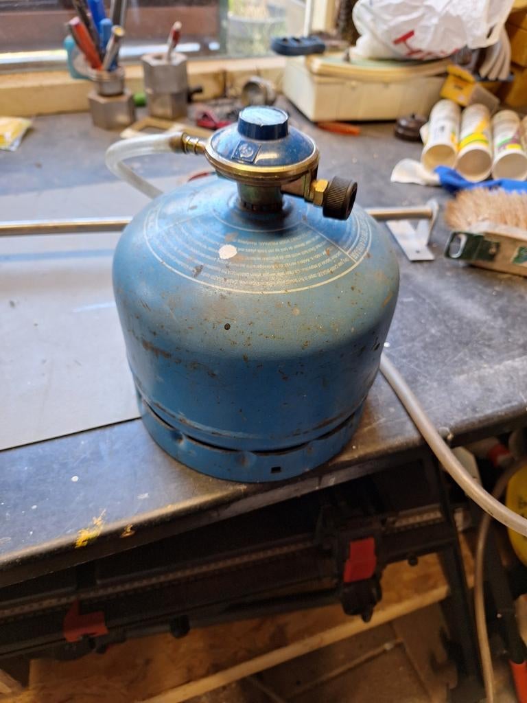 Campingaz gastankje met drukverdeler, Ophalen of Verzenden