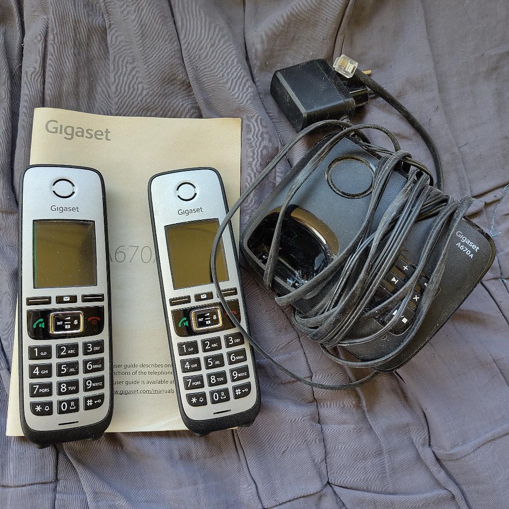 Gigaset A670A Dect telefoon (2 x) + antwoordapparaat, Ophalen, Gebruikt, 2 handsets