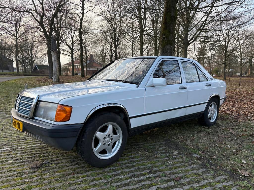 Mercedes-Benz 190 automaat ‘86 apk 08’27 wegenbelasting vrij, Automaat, 118 pk, Wit, Mercedes-Benz