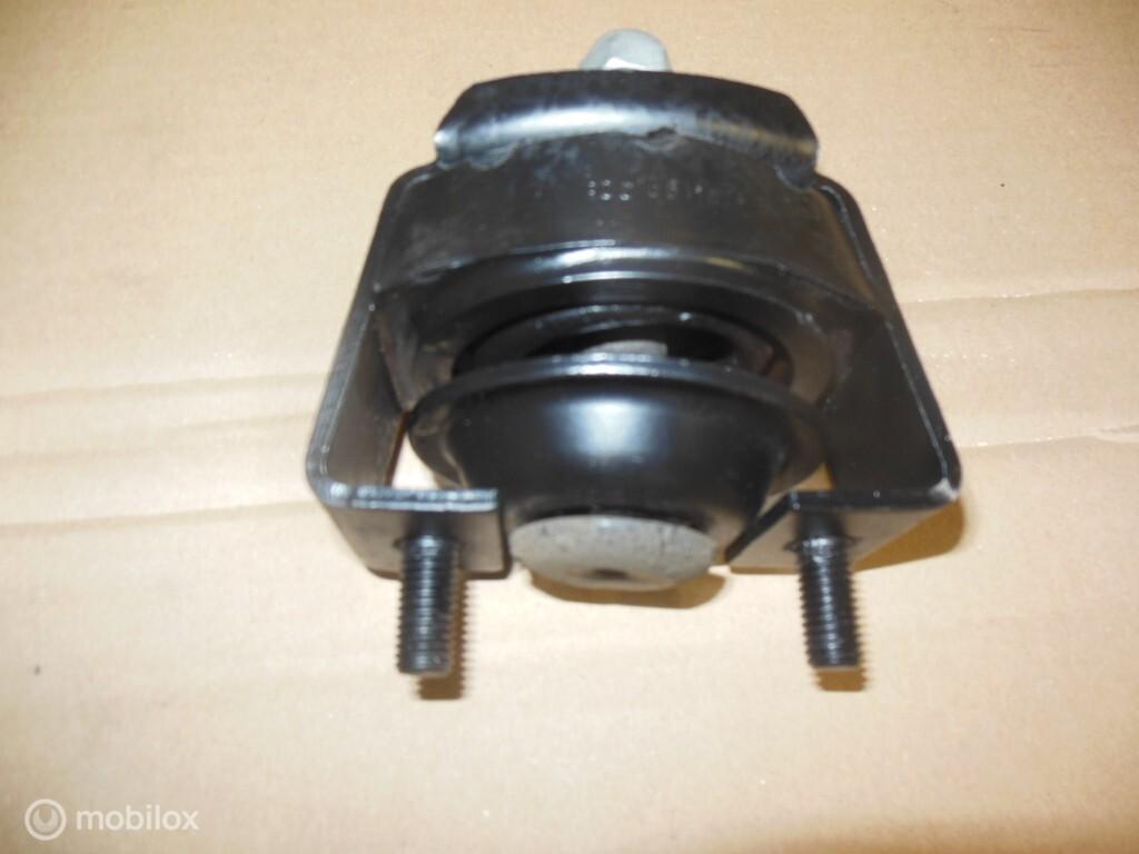 Motorsteun Porsche 924, gereviseerd., Gereviseerd