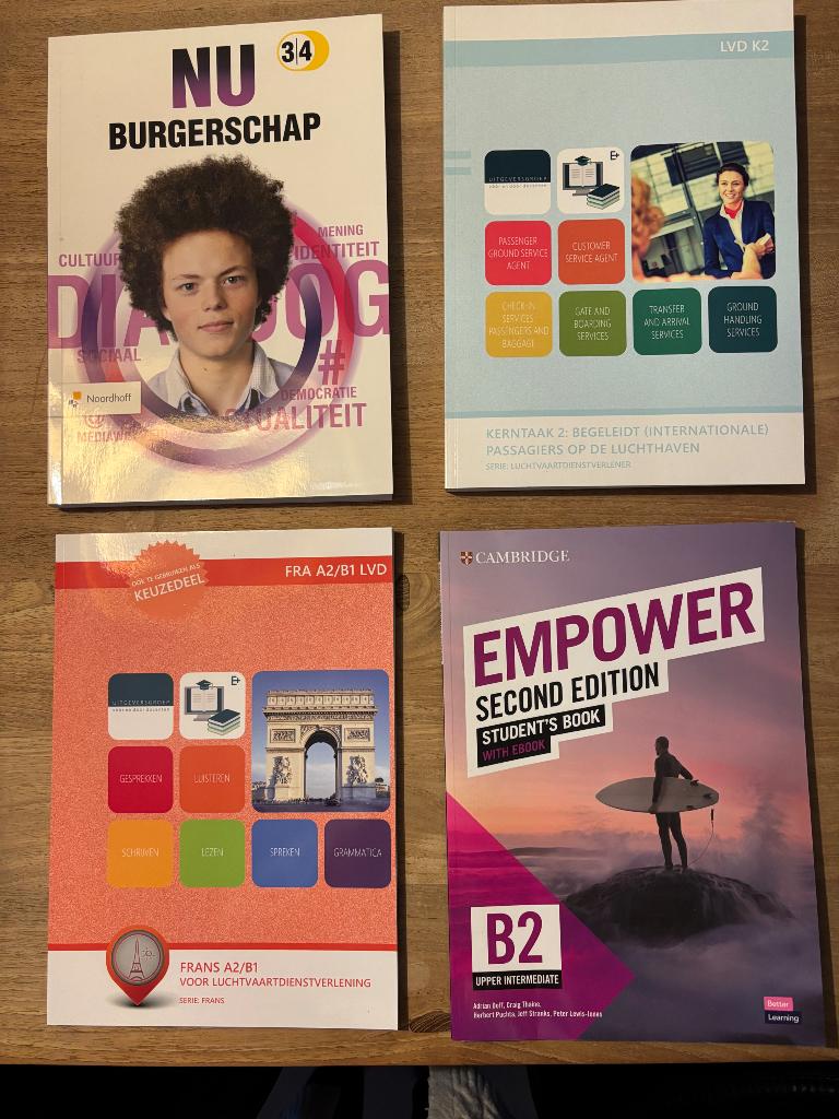 Studieboeken Stewardess opleiding MBO 4, Boeken, Ophalen, Beta, Nieuw, MBO