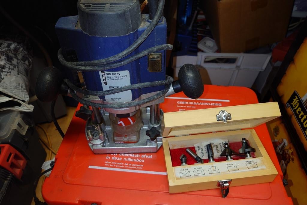 Freesmachine met freesjes, Ophalen of Verzenden, Gebruikt