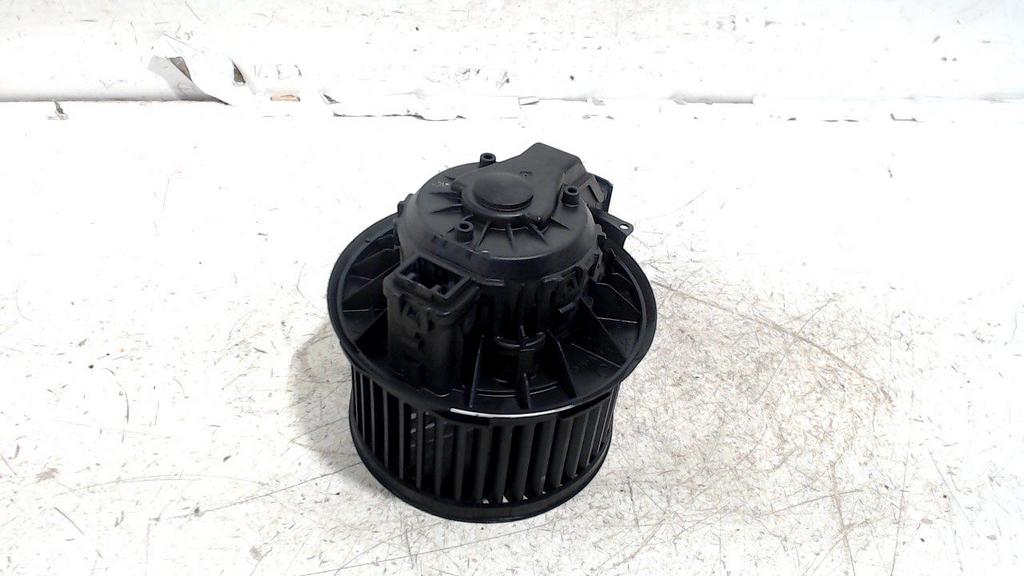 Kachel ventilator motor Ford Fiesta, Onderdelen@venauto.nl, Van der Ven Autorecycling B.V., Gebruikt, Ettenseweg 76, 4706 PB Roosendaal, The Netherlands