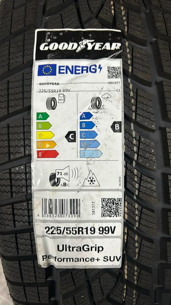 Goodyear ultra grip 225/55R19 99V performance+SUV, 18 inch, Band(en), 225 mm, Winterbanden